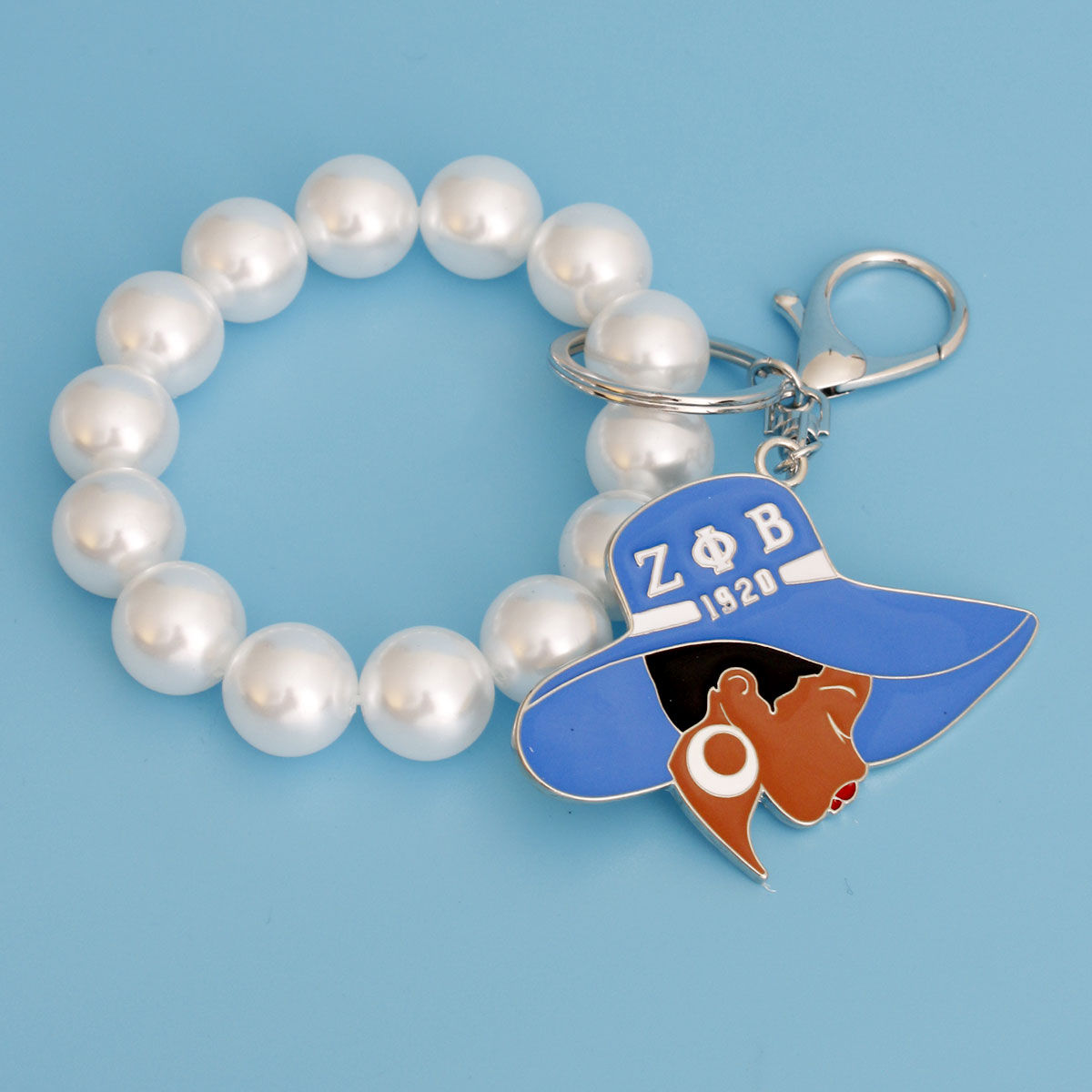 Blue White Hat Pearl Keychain ZPB