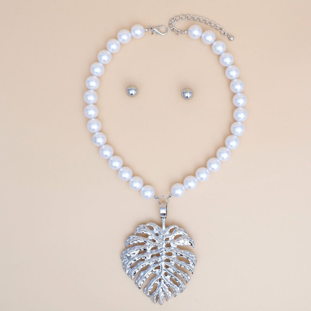 White Pearl Silver Palm Leaf Pendant Necklace