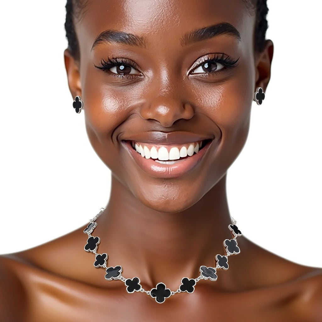 Necklace Silver Black Large Quatrefoil 16 Motifs